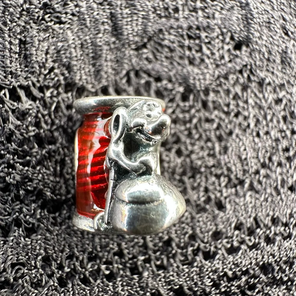 Pandora ✨suzy mouse
